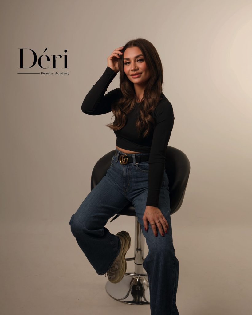 Facetune_21-12-2024-18-32-26